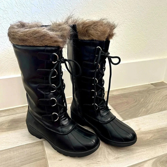 Avenue Yvette Cold Weather Boot - Picture 1 of 13